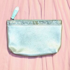 NEW Ipsy makeup bag; sparkly silver vinyl w/glitter trim; aqua zipper tab/lining